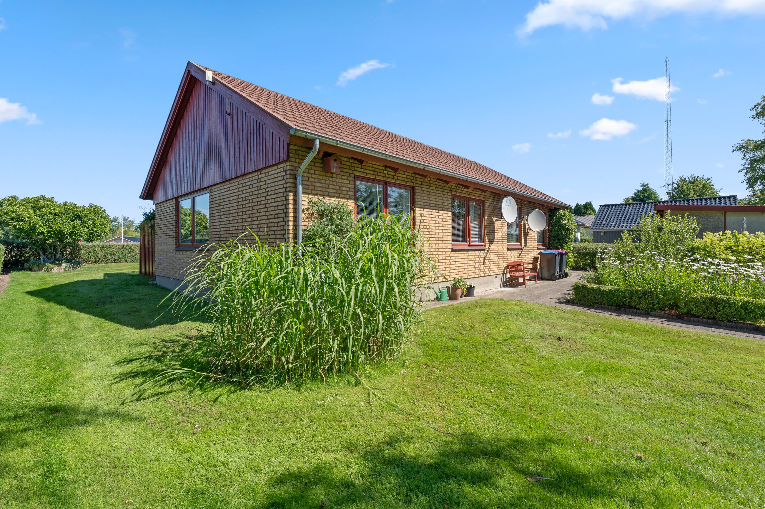 Skydsbjerg 8,  Villa